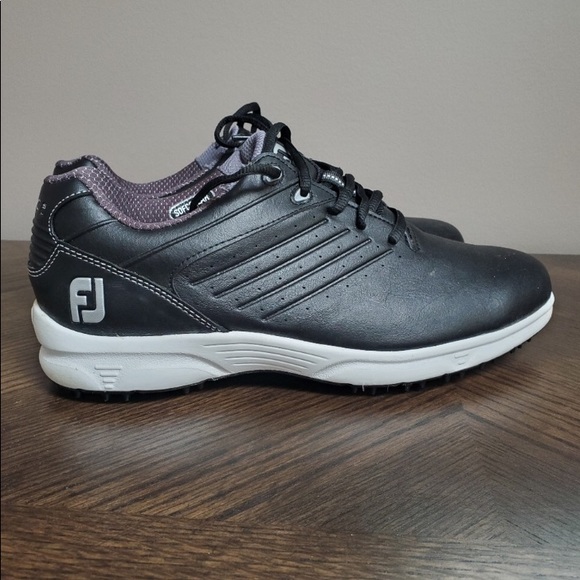 FootJoy Other - Men’s footjoy black golf shoes